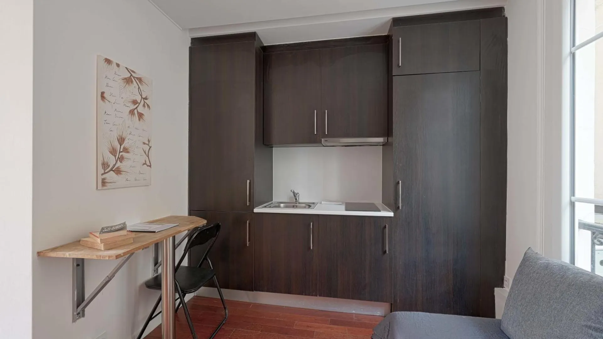 公寓 Small Studio Next To Invalides 巴黎